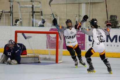 Celebración del Europeo sénior femenino de Hockey Línea en Valladolid. / LOSTAU
