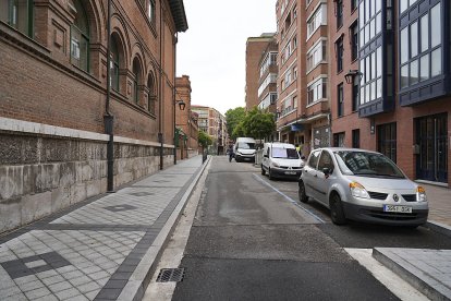 CALLE DE PUENTE MAYOR. J. M. LOSTAU