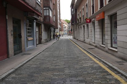 CALLE DE LAS LECHERAS. J. M. LOSTAU