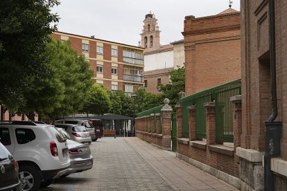 CALLE DE LA PAZ. J. M. LOSTAU