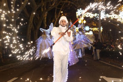 Los Reyes Magos llenan de ilusión las calles de Valladolid. PHOTOGENIC