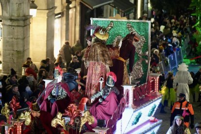 Los Reyes Magos llenan de ilusión las calles de Valladolid. PHOTOGENIC