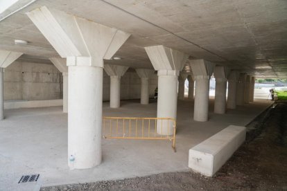 Obras del paso peatonal de Panaderos.- J.M.LOSTAU