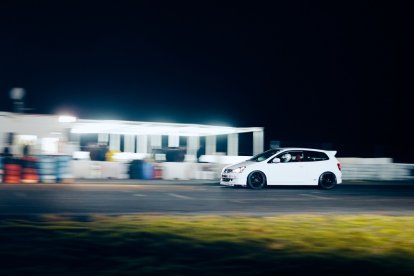 Las carreras de velocidad, también conocidas como 'lanzadas', en el Circuito FK1 Internacional de Villaverde de Medina. -MCARTHUR_76