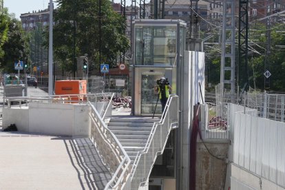 Obras del paso peatonal de Panaderos.- J.M.LOSTAU