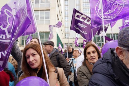 UGT y CCOO Castilla y León convocan una concentración con motivo del Día Internacional de la Mujer. - ICAL