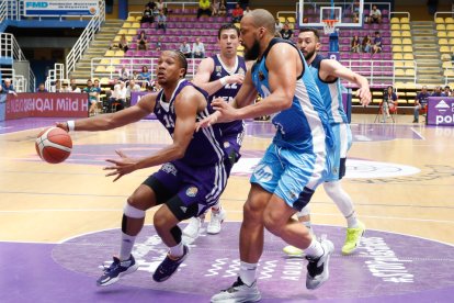 Playoff de ascenso a ACB, cuarto partido. UEMC Real Valladolid Baloncesto - Movistar Estudiantes. J. M. LOSTAU