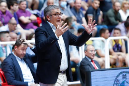 Playoff de ascenso a ACB, cuarto partido. UEMC Real Valladolid Baloncesto - Movistar Estudiantes. J. M. LOSTAU