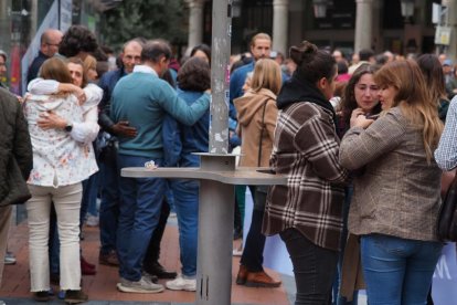 Concentración en repulsa por el asesinato de una enfermera vallisoletana en Bruselas. PHOTOGENIC