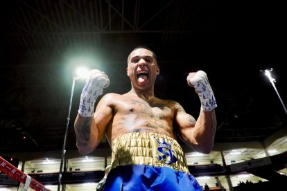 Combate de Salvi Jiménez ante Juanfe López por el título europeo/Miguel Ángel Santos