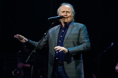 Serrat se despide de Valladolid. J.M. Lostau