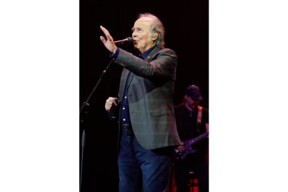 Serrat se despide de Valladolid. J.M. Lostau