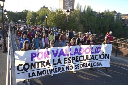 Manifestación por el desalojo de La Molinera. J.M. LOSTAU
