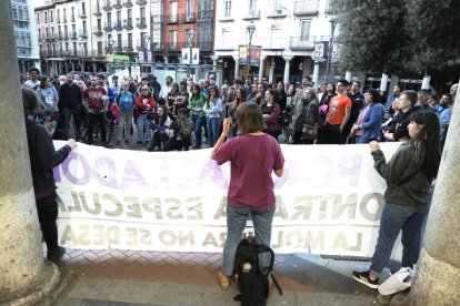 Manifestación por el desalojo de La Molinera. J.M. LOSTAU