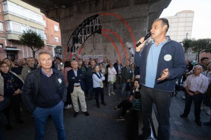 Concentración de plataforma por el soterramiento en Valladolid PHOTOGENIC