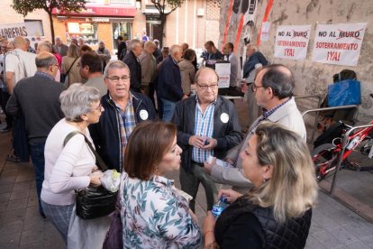 Concentración de plataforma por el soterramiento en Valladolid PHOTOGENIC