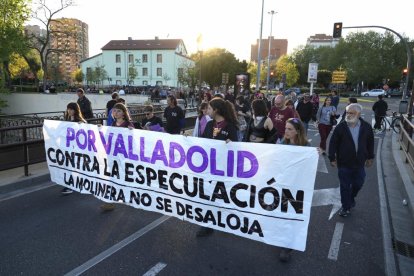 Manifestación por el desalojo de La Molinera. J.M. LOSTAU