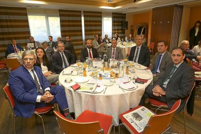 Jesús Blanco (Cortes), Natalia Martín (CECALE), Antonio José Ruiz (CESCYL), Hugo Manzano (JCYL), Rufino Rodríguez (JCYL), José Aurelio Alonso (RTCYL), José Luis de laFuente (RTVCYL) y Ángel Pozo (Unicaja).