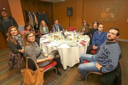 Beatriz Rosillo, Marta Rojo, Ana Fernández, Sara Buisán, JuanCarlos Marcos, Susana García, Ángel Bravo, Luis Miguel Gómez yFranciscoManuel Díaz (CESCYL).