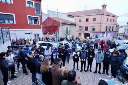 Minuto de silencio en Zaratán por el fallecimiento de Sebas, jugador de categorías inferiores del equipo de fútbol del municipio. -PHOTOGENIC
