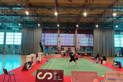 Imagen de los Campeonatos de España Universitarios en la modalidad de bádminton. / M. G. EGEA