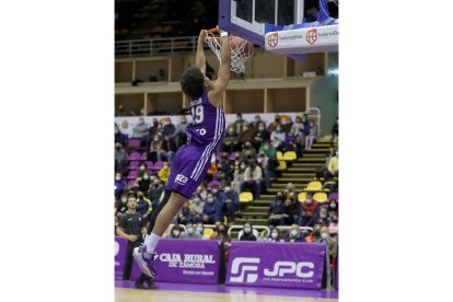 UEMC Real Valladolid Baloncesto -Huesca. / PHOTOGENIC