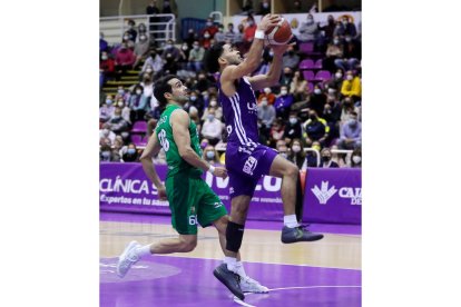 UEMC Real Valladolid Baloncesto -Huesca. / PHOTOGENIC