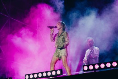 Ana Torroja durante una actuación este verano. TWITTER: ANA TORROJA