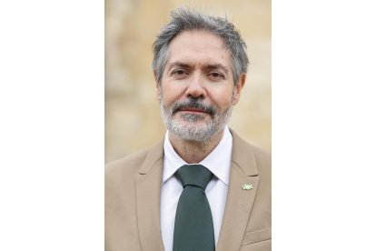 LEÓN Pablo Juan Calvo Liste