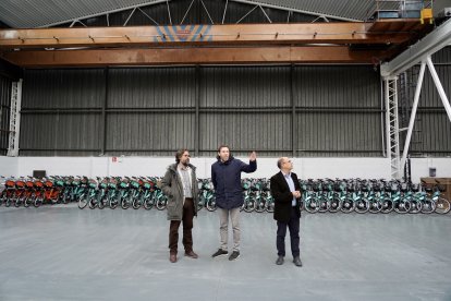 Inauguracion del nuevo espacio de almacenamiento en el Polígono de Argales para las Bikibicis.- ICAL