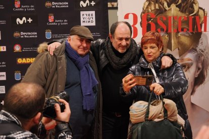 El actor Karra Elejalde recibe el Roel de Honor de las 36ª SECIME. PHOTOGENIC