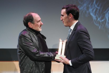 El actor Karra Elejalde recibe el Roel de Honor de las 36ª SECIME. PHOTOGENIC