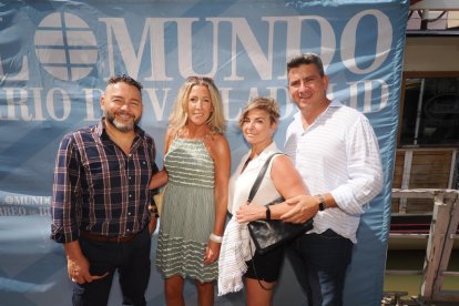 Jairo González, Reyes Puelles, Judith del Valle y Samuel Aguilar de Azzurro y Neumáticos Puelles.- PHOTOGENIC