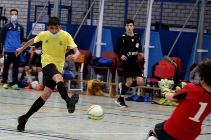 Encuentros de fútbol Sala. / M. ÁLVAREZ