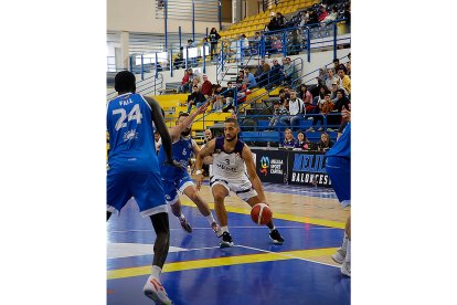 Melilla - UEMC Real Valladolid Baloncesto. / LOF
