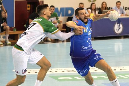 Imagen del Recoletas-Anaitasuna de la 11ª jornada de la Liga Asobal. / J. M. LOSTAU