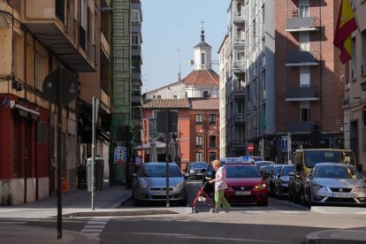 Calle Felipe II de Valladolid .-J.M. LOSTAU