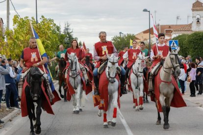 Recreación de la llegada de Carlos V a Valdestillas. -J.M. LOSTAU