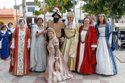 Recreación de la llegada de Carlos V a Valdestillas. -J.M. LOSTAU