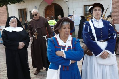 Recreación de la llegada de Carlos V a Valdestillas. -J.M. LOSTAU