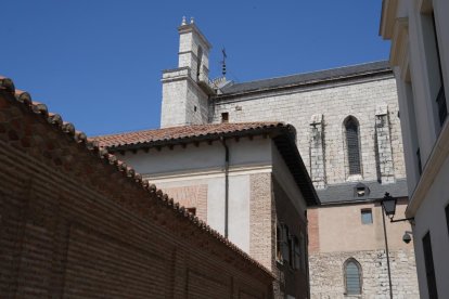 Calle Fray Luis de Granada.-J.M. LOSTAU