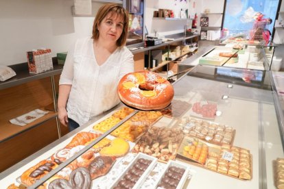 Pastelería El Bombón en Valladolid / J.M. LOSTAU