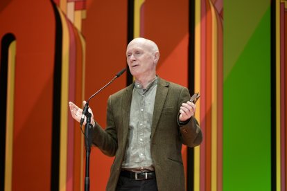 Paul Laverty en la gala de clausura de la Seminci. / PHOTOGENIC