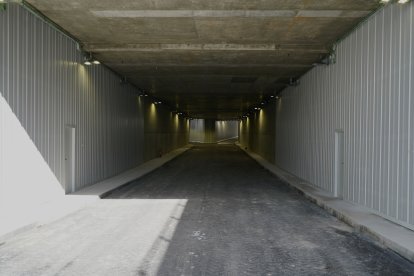 Imagen del nuevo túnel de Panaderos, a punto de abrir para el público. E.M.