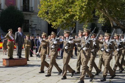 Jura de bandera de personal civil en Valladolid.- J. M. LOSTAU