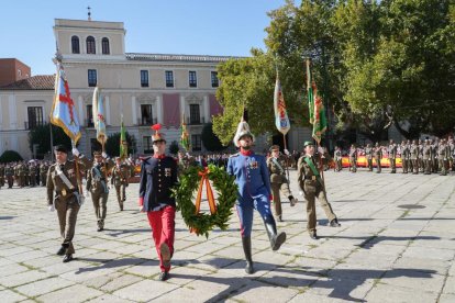 Jura de bandera de personal civil en Valladolid.- J. M. LOSTAU