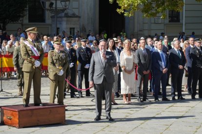 Jura de bandera de personal civil en Valladolid.- J. M. LOSTAU