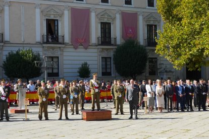 Jura de bandera de personal civil en Valladolid.- J. M. LOSTAU