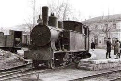 Estación Tren Burra de La Victoria en 1965. - ARCHIVO MUNICIPAL DE VALLADOLID