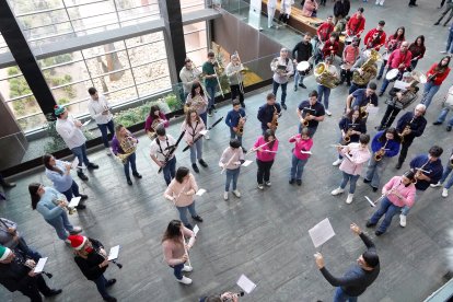 Concierto en el Hospital Río Hortega de la Banda de la Escuela de Música de Valladolid.-ICAL